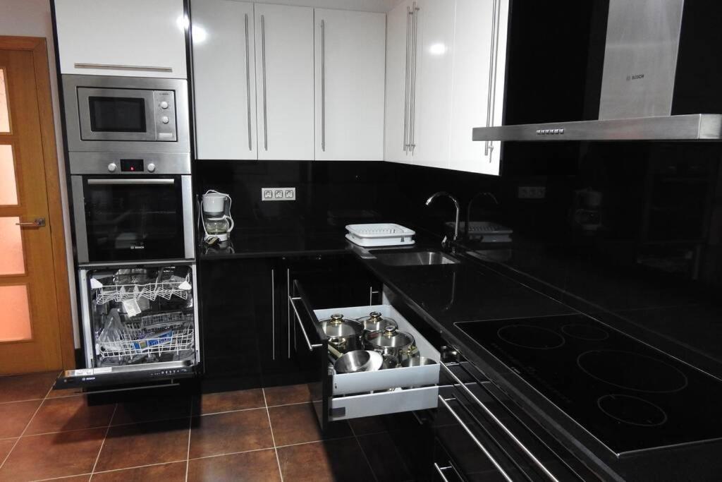 Apartamento De 4 Dormitorios En Camariñas Exteriér fotografie